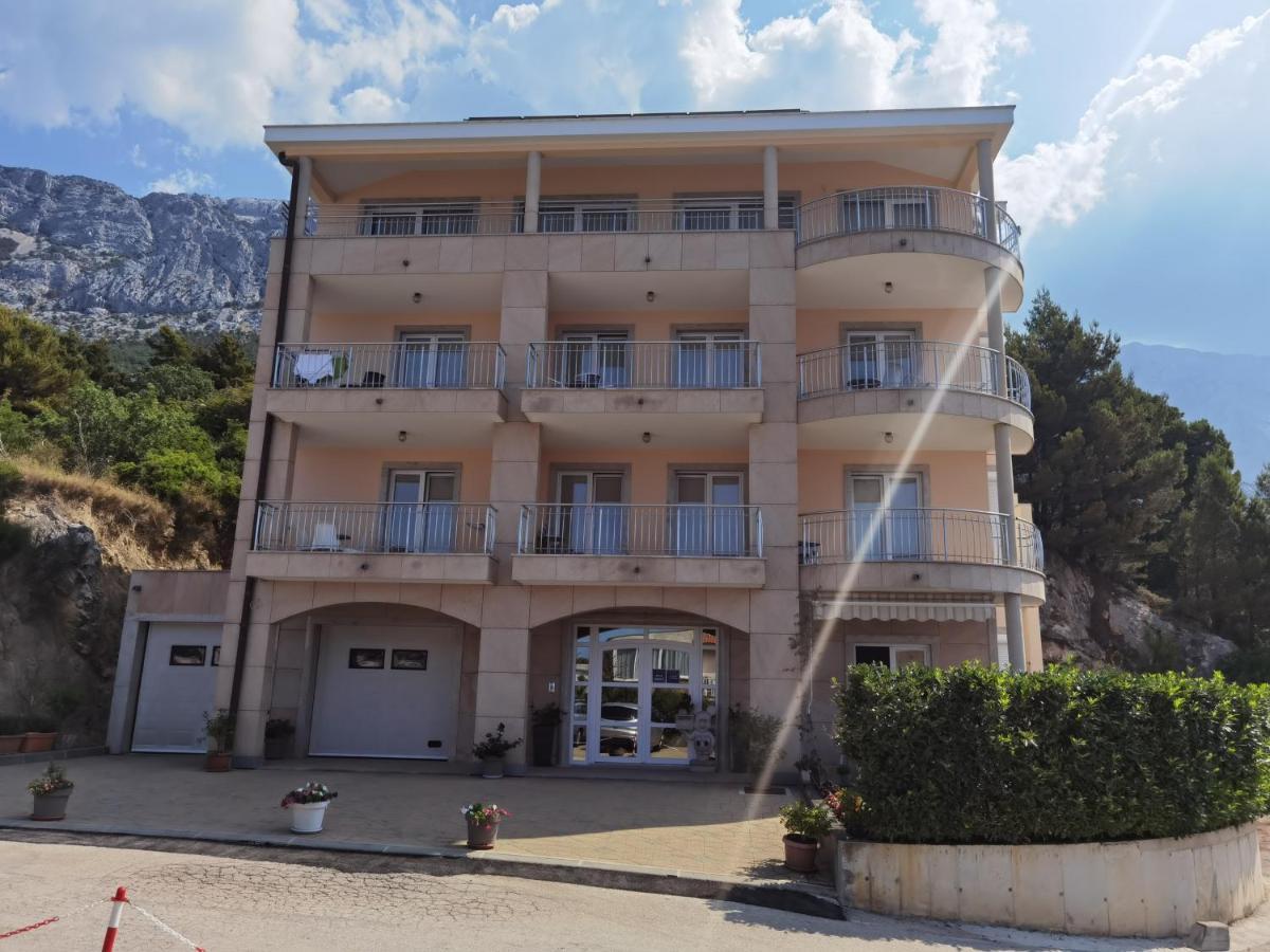 Maric Apartman *